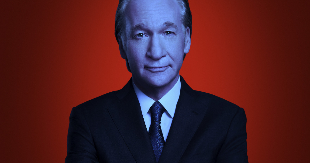 bill maher è blu su uno sfondo rosso - nerdface