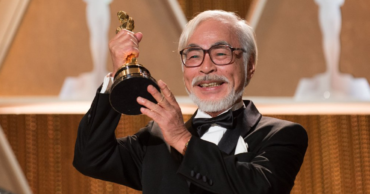 hayao miyazaki solleva il premio oscar - nerdface