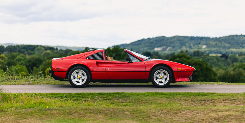 la ferrari 308 gts della serie magnum pi - nerdface