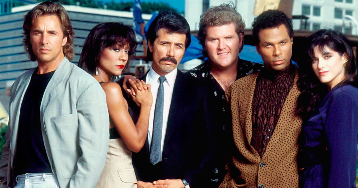 il cast completo di miami vice in posa in modo ridicolmente sexy - nerdface