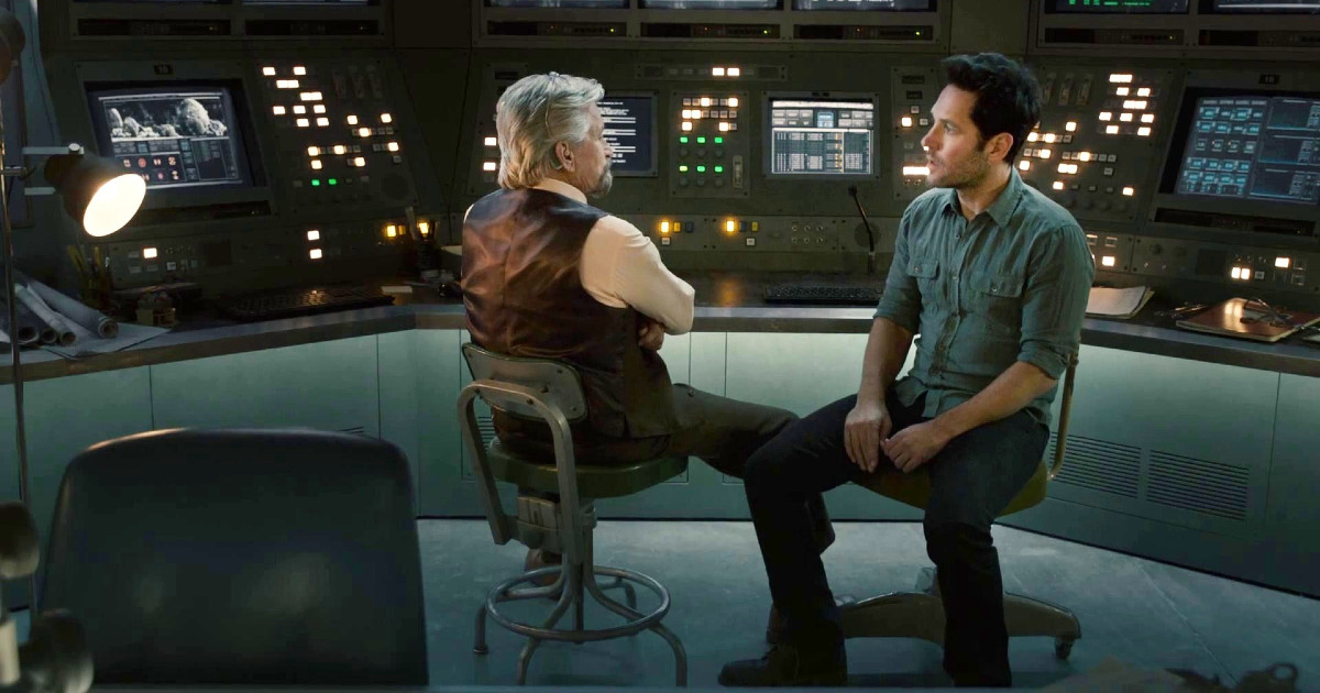 paul rudd e michael douglas parlano in ant-man - nerdface