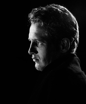 il profilo di paul newman emerge dal nero - nerdface