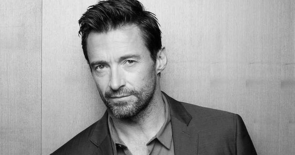 primo piano di hugh jackman - nerdface