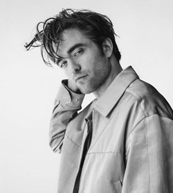 primo piano di robert pattinson - nerdface