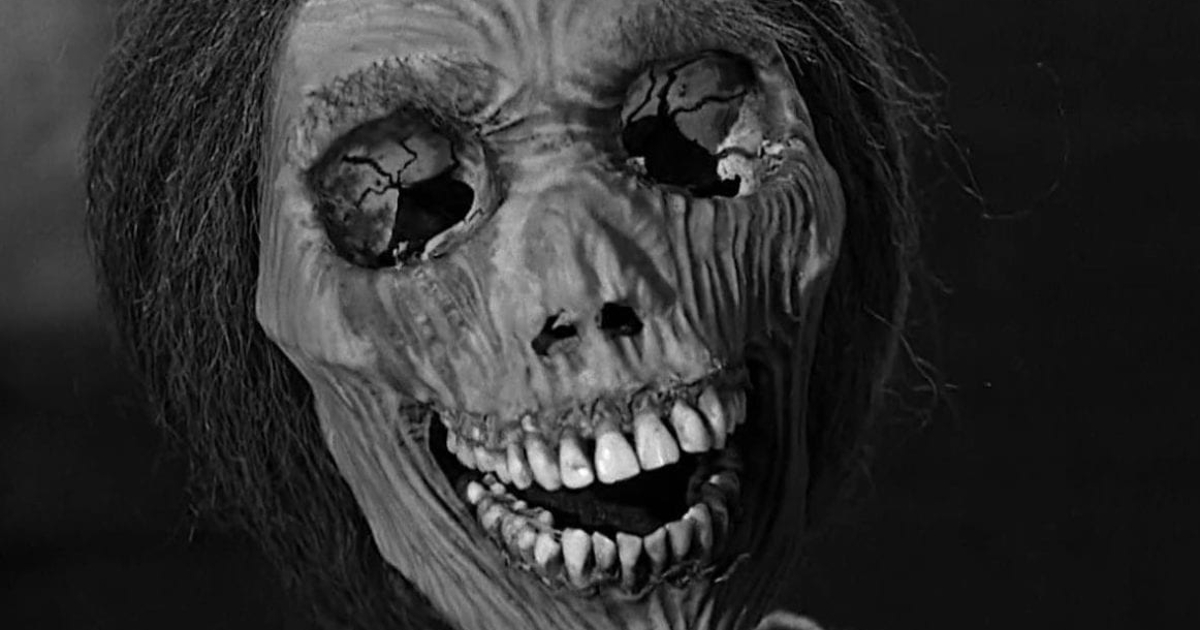 la madre mummificata di psycho - nerdface