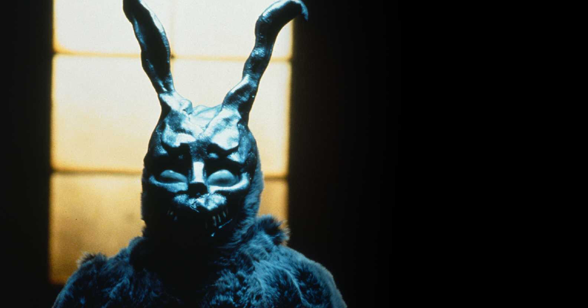 il coniglio frank che appare a donnie darko - nerdface