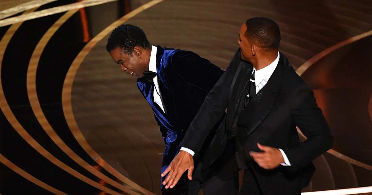 will smith dà uno schiaffo a chris rock durante la cerimonia degli oscar 2022 - nerdface