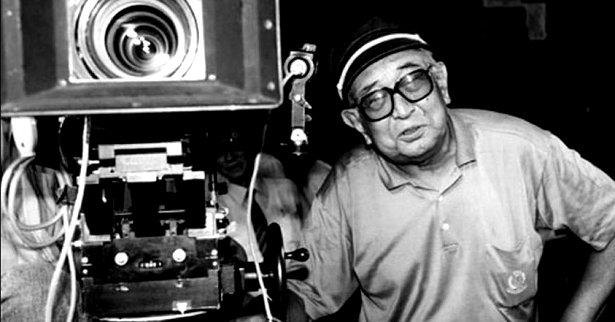 akira kurosawa accanto alla macchina da presa - nerdface