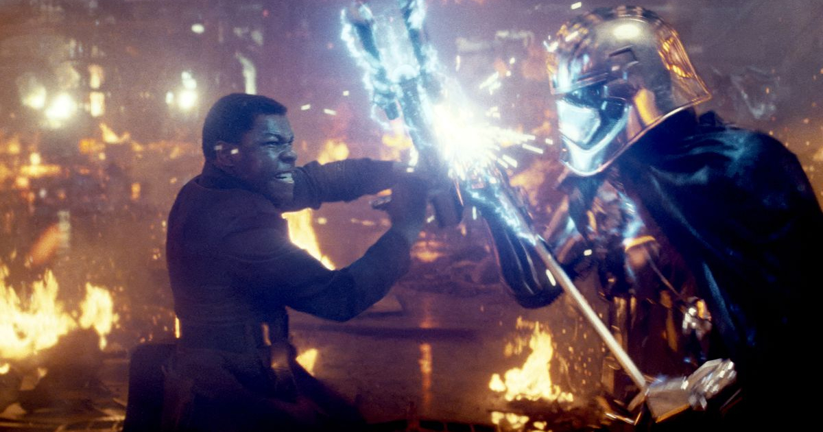 john boyega è finn e affronta phasma in un scontro all'ultimo sangue - nerdface