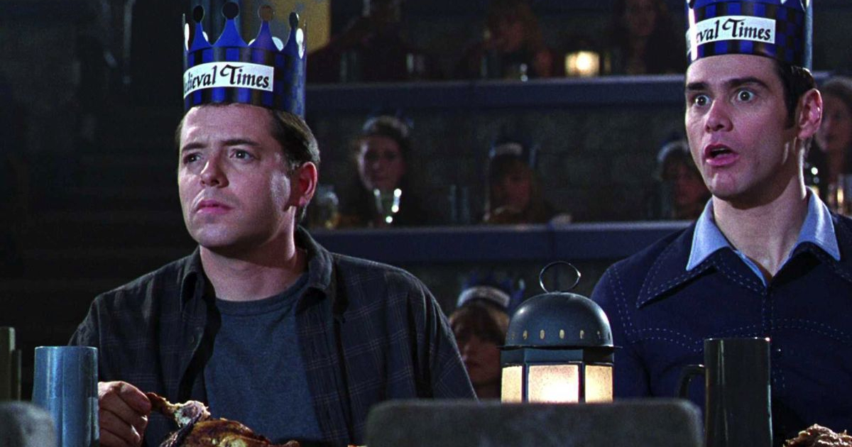 matthew broderick e jim carrey con una ridicola coroncina di cartone blu in testa - nerdface