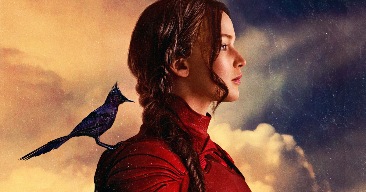 katniss è di profilo e sulla sua spalla è posata la ghiandaia imitatrice - nerdface