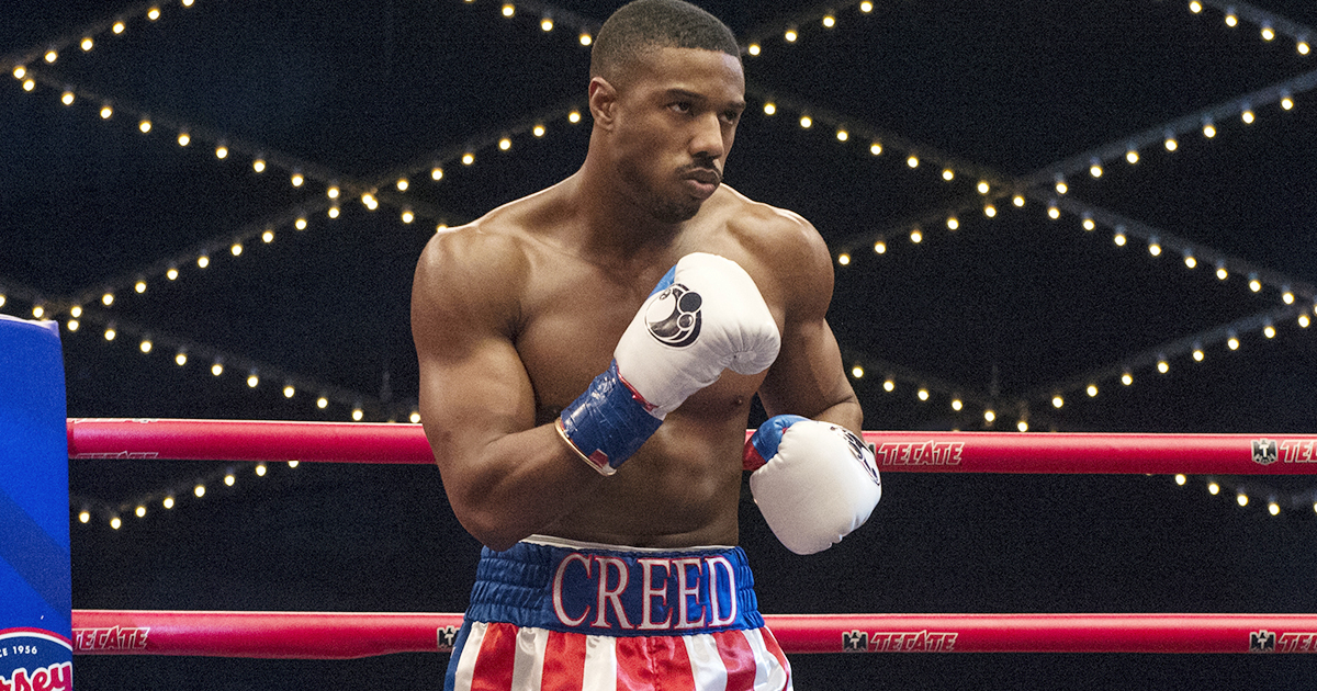 michael b. jordan è sul ring in uno dei film precedenti Creed 3 - nerdface