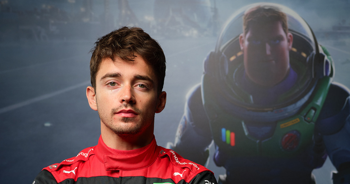 charles leclerc accanto ad un'immagine di buzz lightyear - nerdface