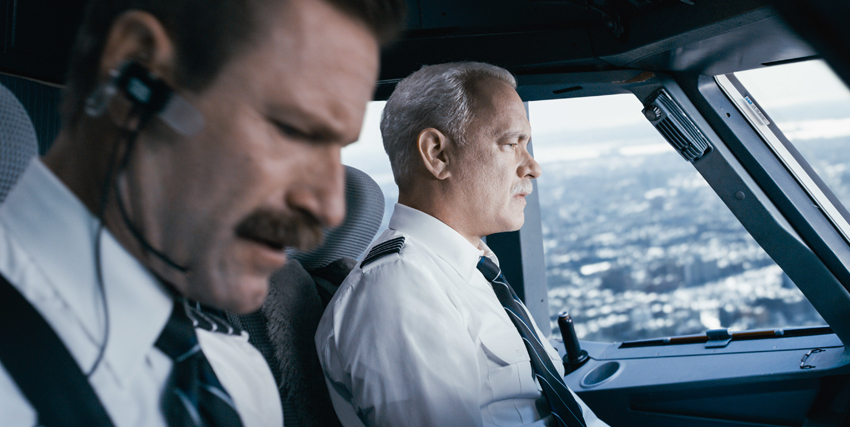 sully e il suo copilota nella cabina di pilotaggio - nerdface