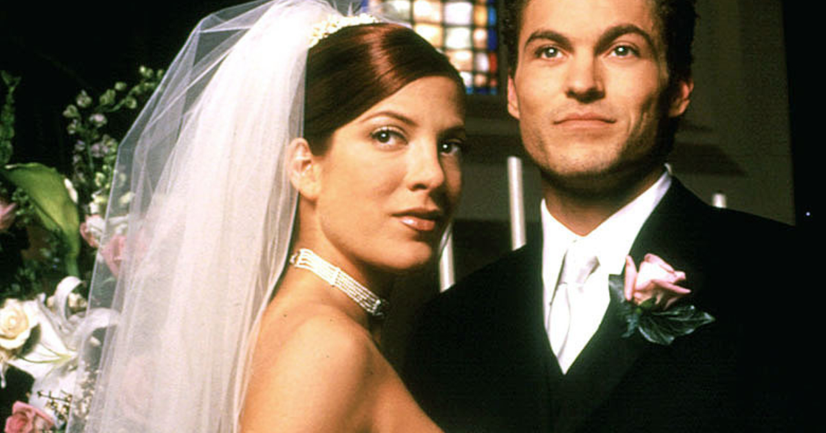donna e david si sposano nel finale di beverly hills 90210 - nerdface