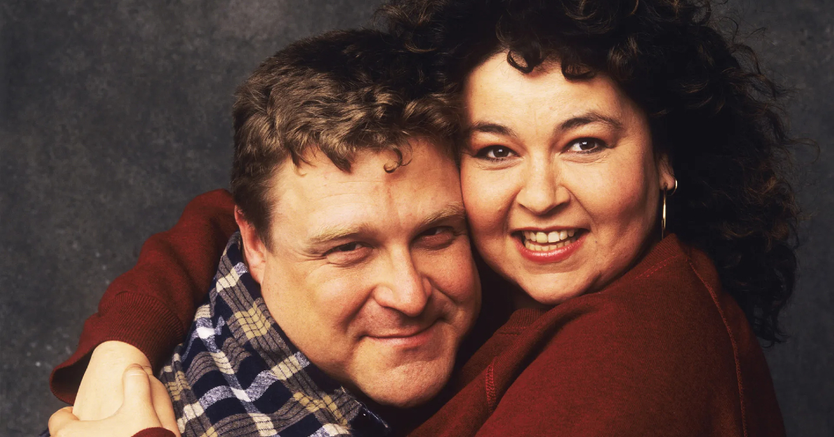 john goodman e roseanne barr si abbracciano - nerdface