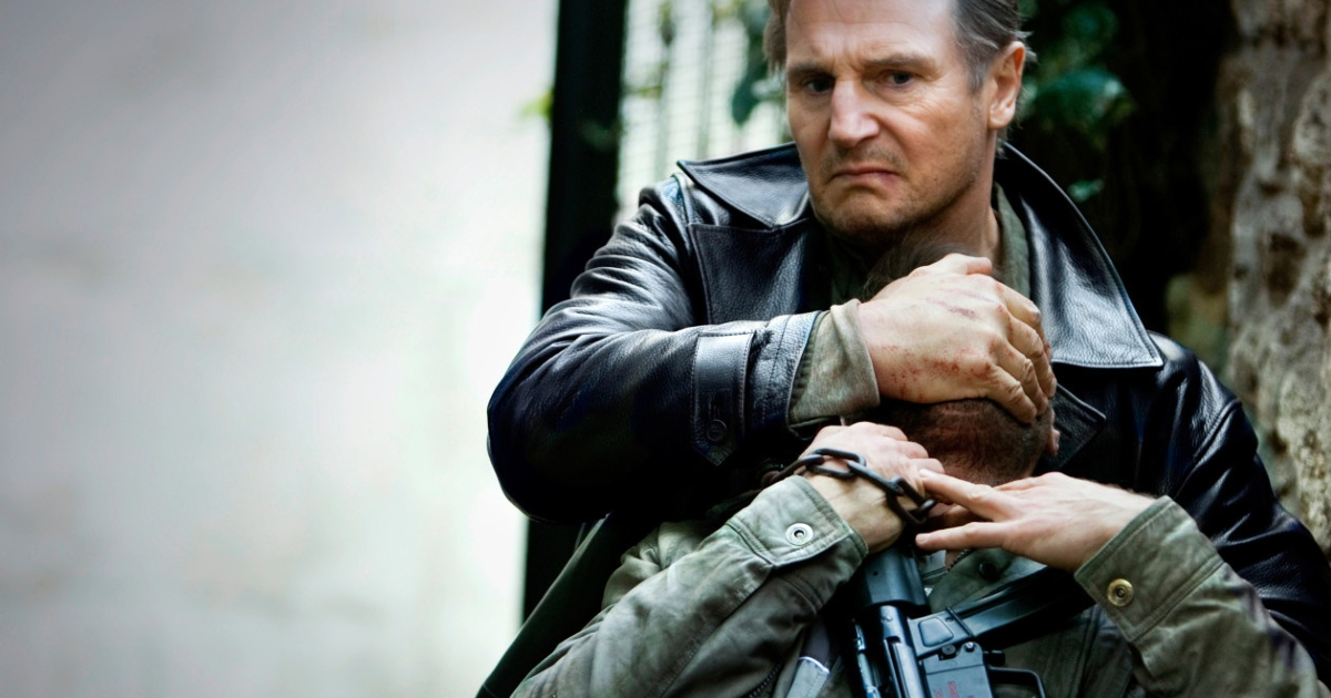 liam neeson rompe il collo a un uomo armato: mai farlo arrabbiare! - nerdface