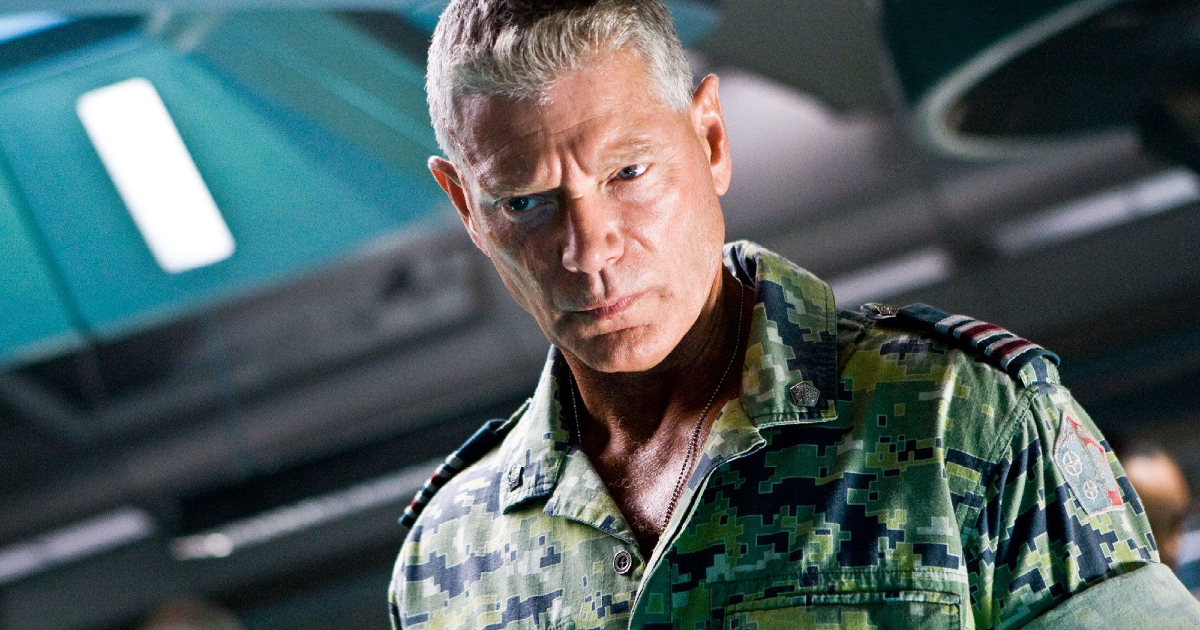 stephen lang è il terribile colonnello di avatar - nerdface