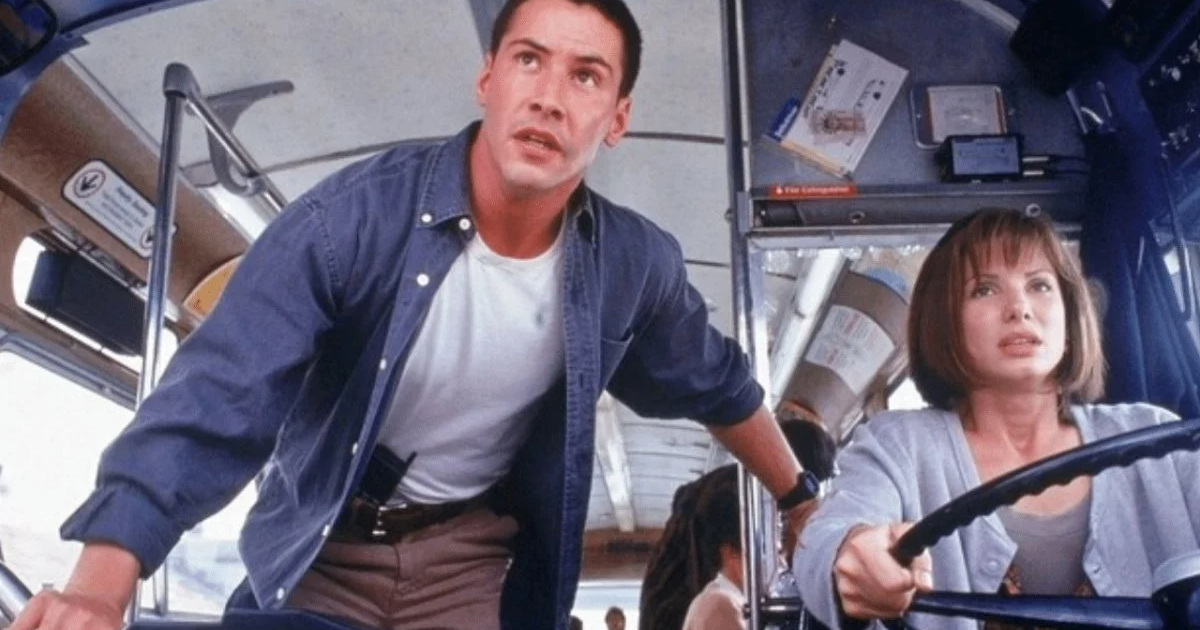 keanu reeves e sandra bullock sul pullman di speed - nerdface