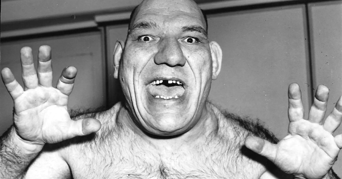 maurice tillet fa una smorfia - nerdface