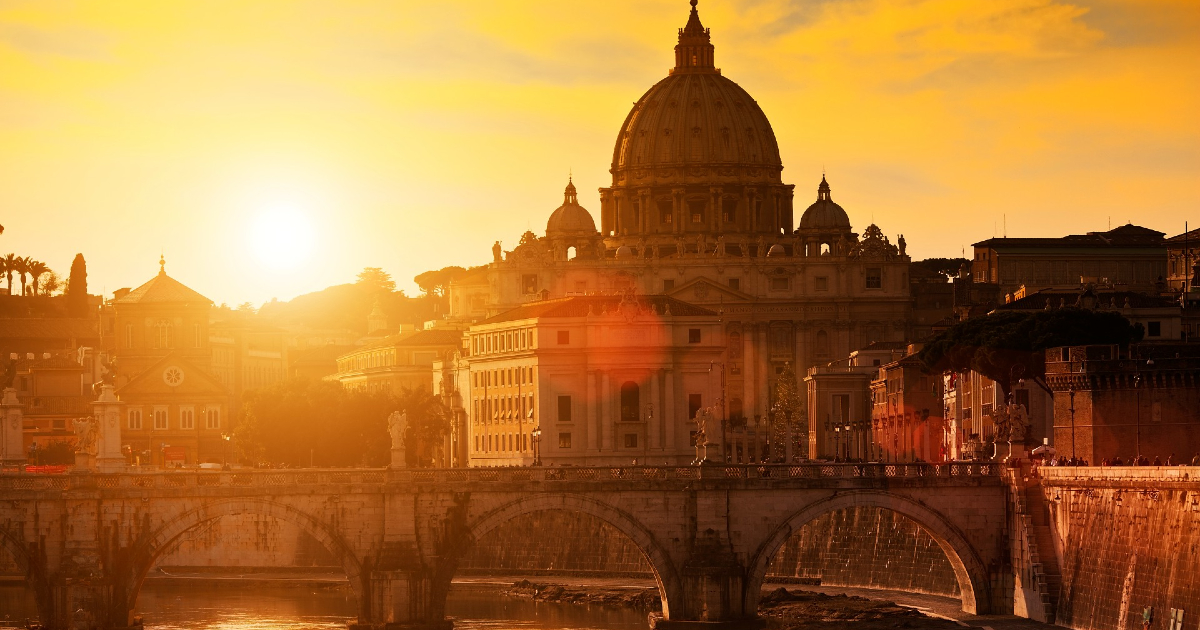 una veduta all'alba della santa sede in vatican girl - nerdface