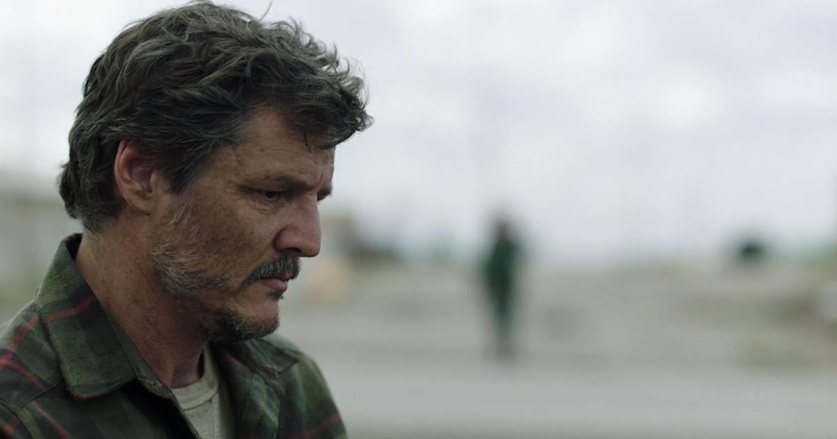 joel interpretato da pedro pascal è assorto in the last of us - nerdface