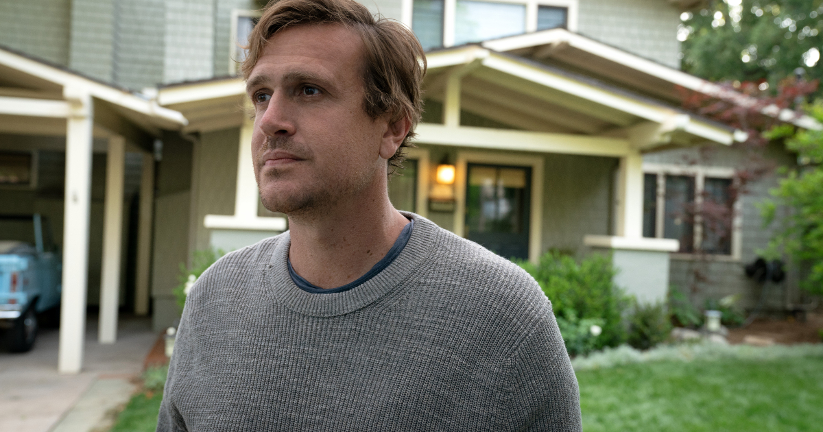 jason segel è pensieroso in shrinking - nerdface