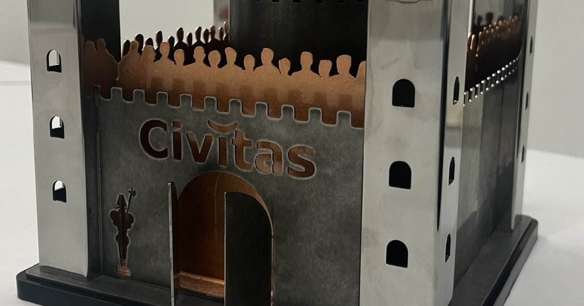 il premio civitas 2023 assegnato a matteo garrone - nerdface