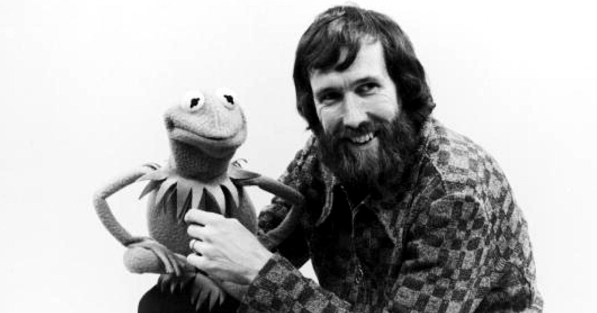 jim henson insieme al suo kermit - nerdface