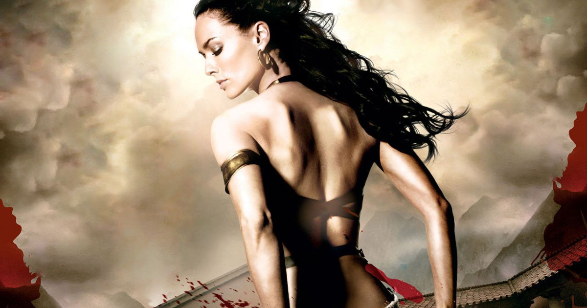 lena headey è gorgo in 300 - nerdface