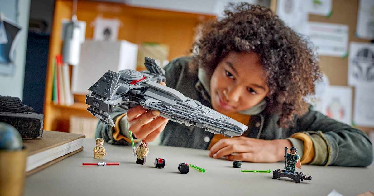 il sith infiltrator di darth maul nel lego star wars - nerdface