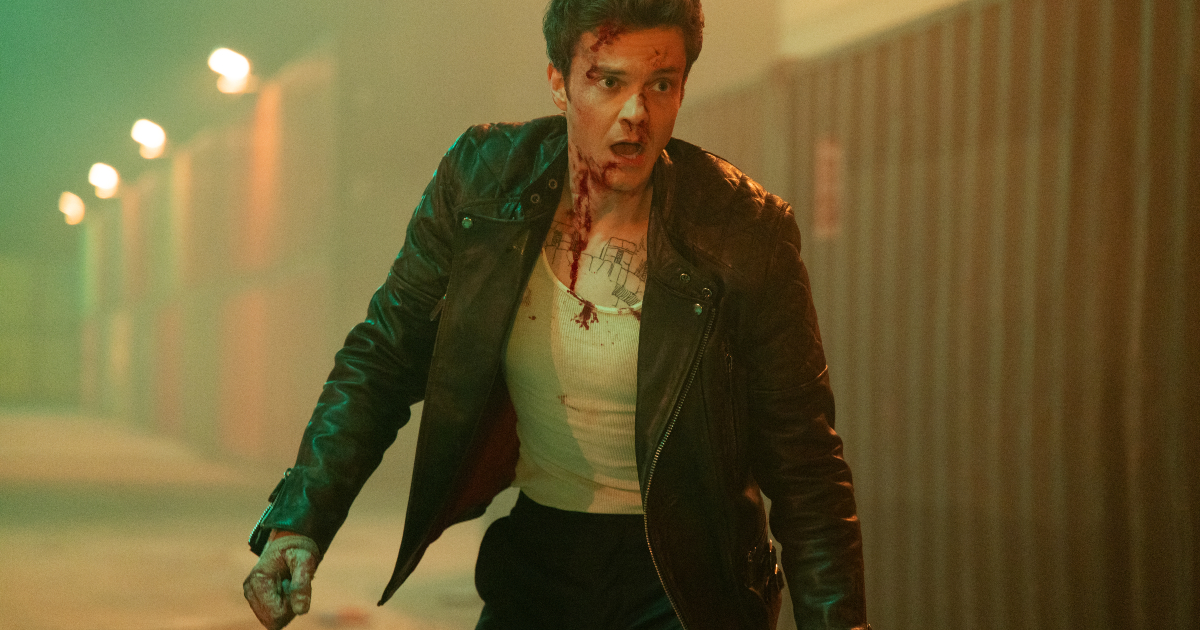 jack quaid insanguinato nel trailer di mr morfina - nerdface