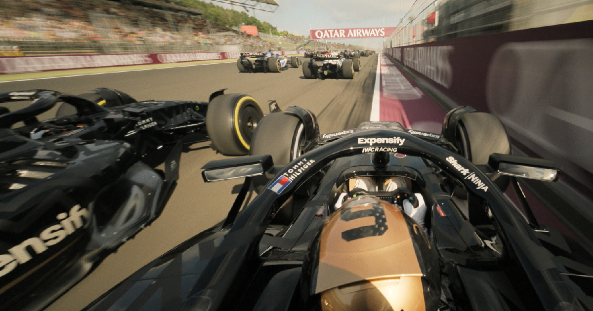 le due monoposto di f1 il film sono affiancate - nerdface