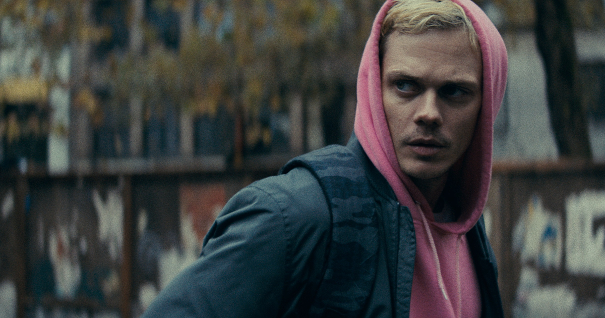 bill skarsgaard in locked - nerdface