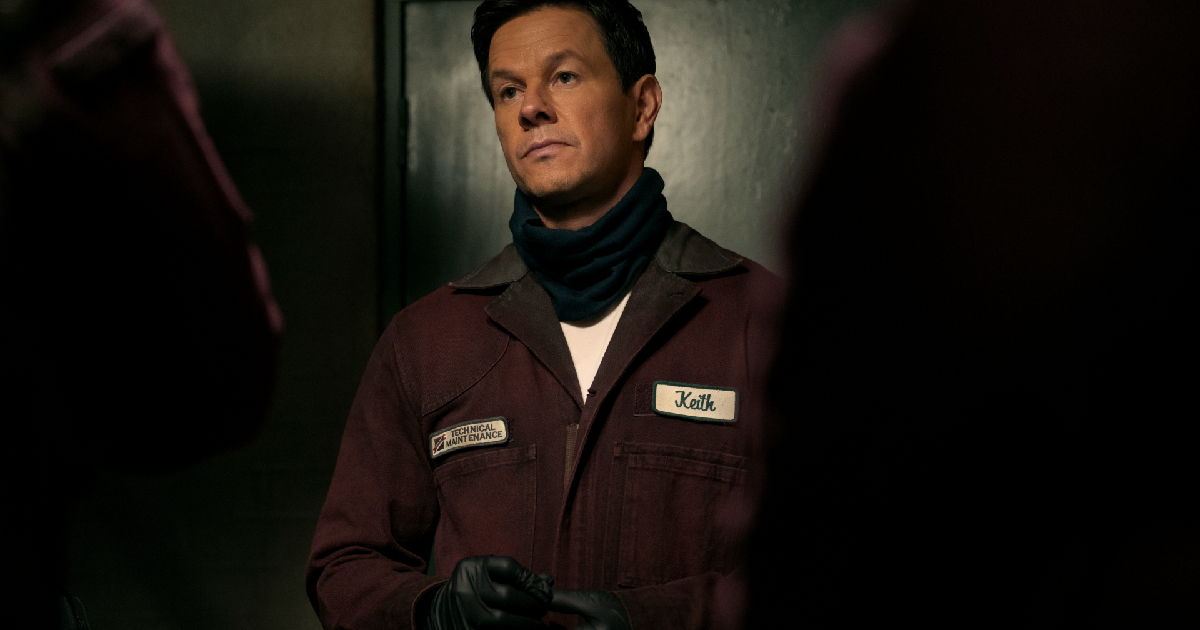 mark wahlberg nel trailer di play dirty - nerdface
