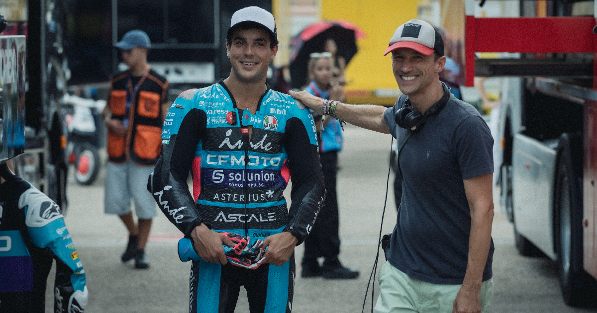 il protagonista di idoli nel paddock - nerdface