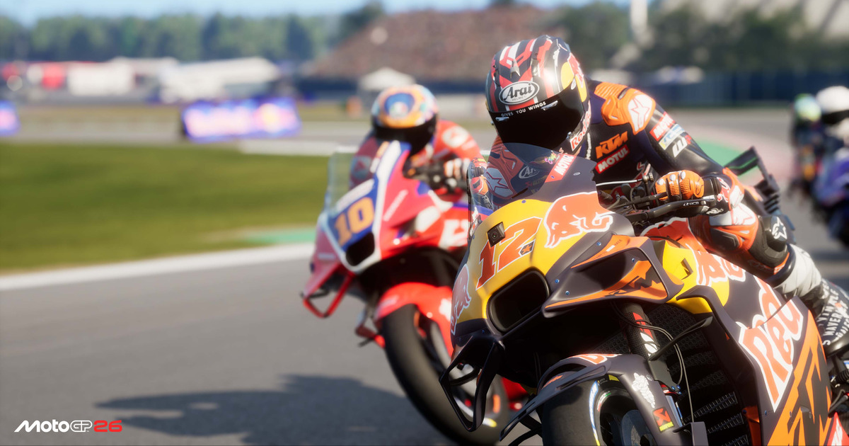 Due piloti sfrecciano sul circuito - nerdface