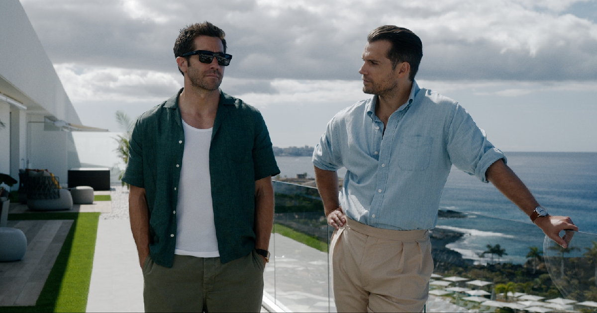 jake gyllenhaal e henry cavill belli come il sole in in the grey - nerdface
