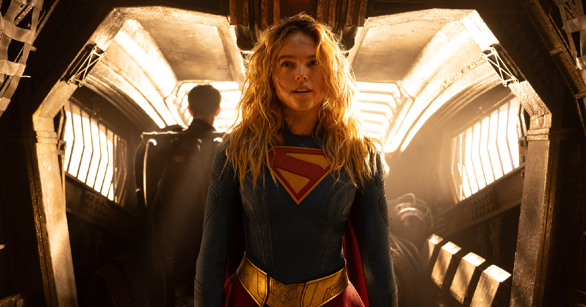 millie alcock è supergirl ed è dentro un'astronave - nerdface
