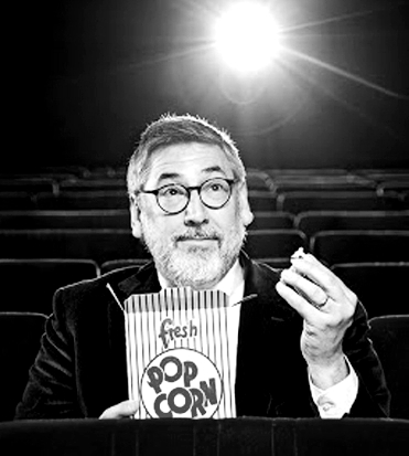 appside-john-landis01 john landis al cinema offre un pop- corn dal suo sacchetto - nerdface