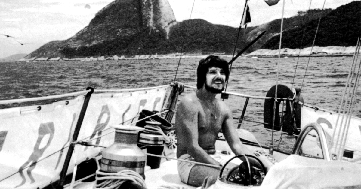 ambrogio fogar è sulla sua barca - nerdface