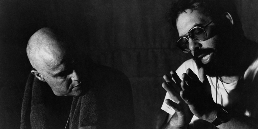 francis ford coppola e marlon brando sul set di apocalypse now - nerdface