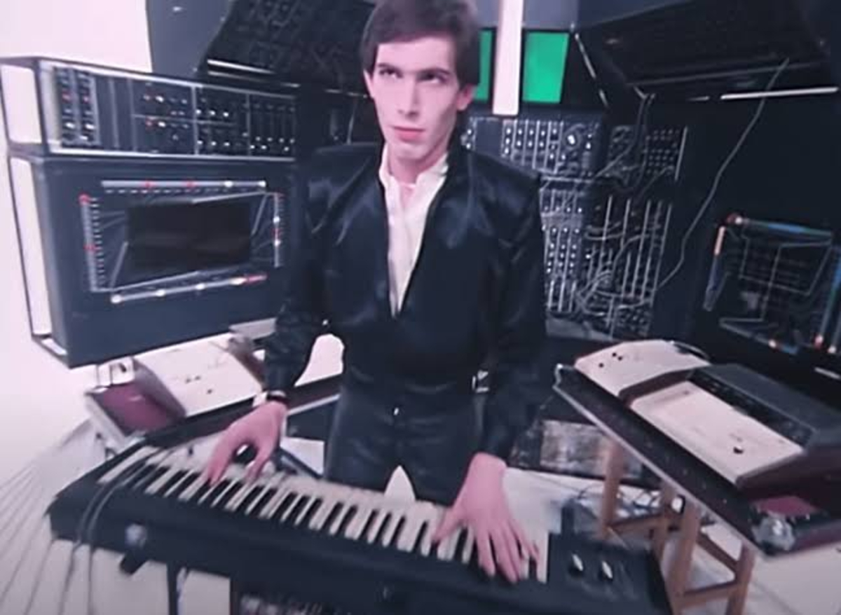 un giovane hans zimmer suona le tastiere nei the buggles celebri per video killed the radio stars - nerdface